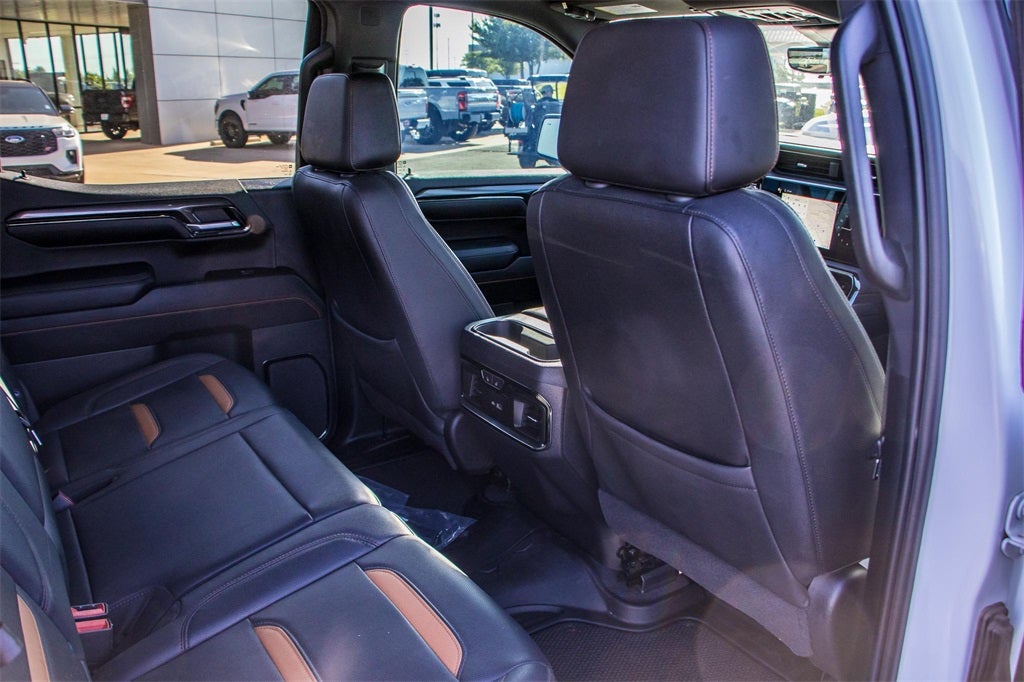 2023 GMC Sierra 1500 AT4 Black Widow Edition