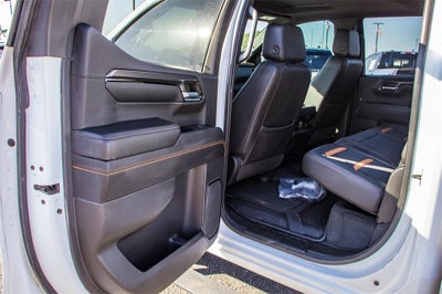 2023 GMC Sierra 1500 AT4 Black Widow Edition