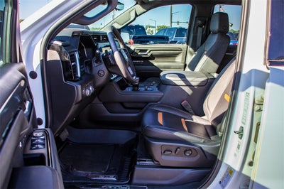 2023 GMC Sierra 1500 AT4 Black Widow Edition