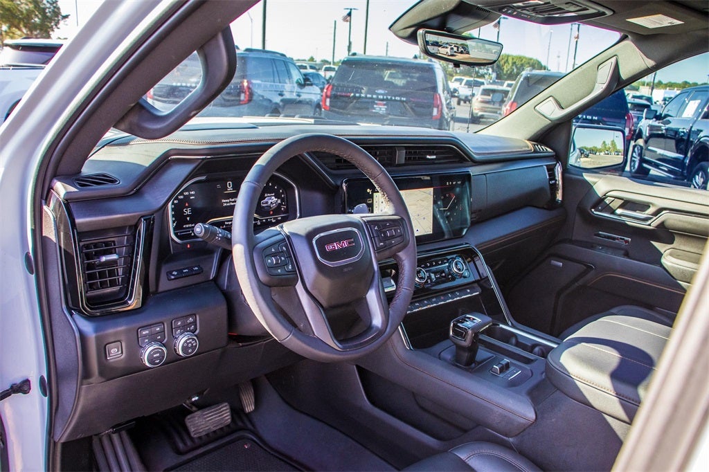 2023 GMC Sierra 1500 AT4 Black Widow Edition