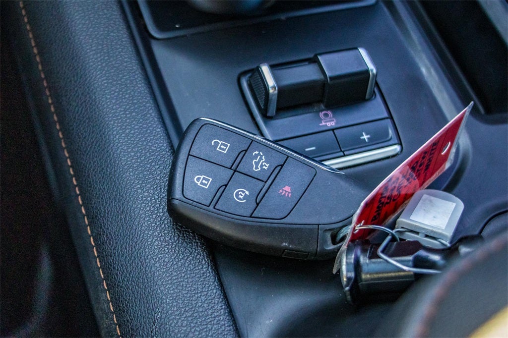 2023 GMC Sierra 1500 AT4 Black Widow Edition