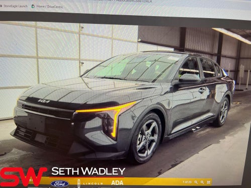 2025 Kia K4 LXS