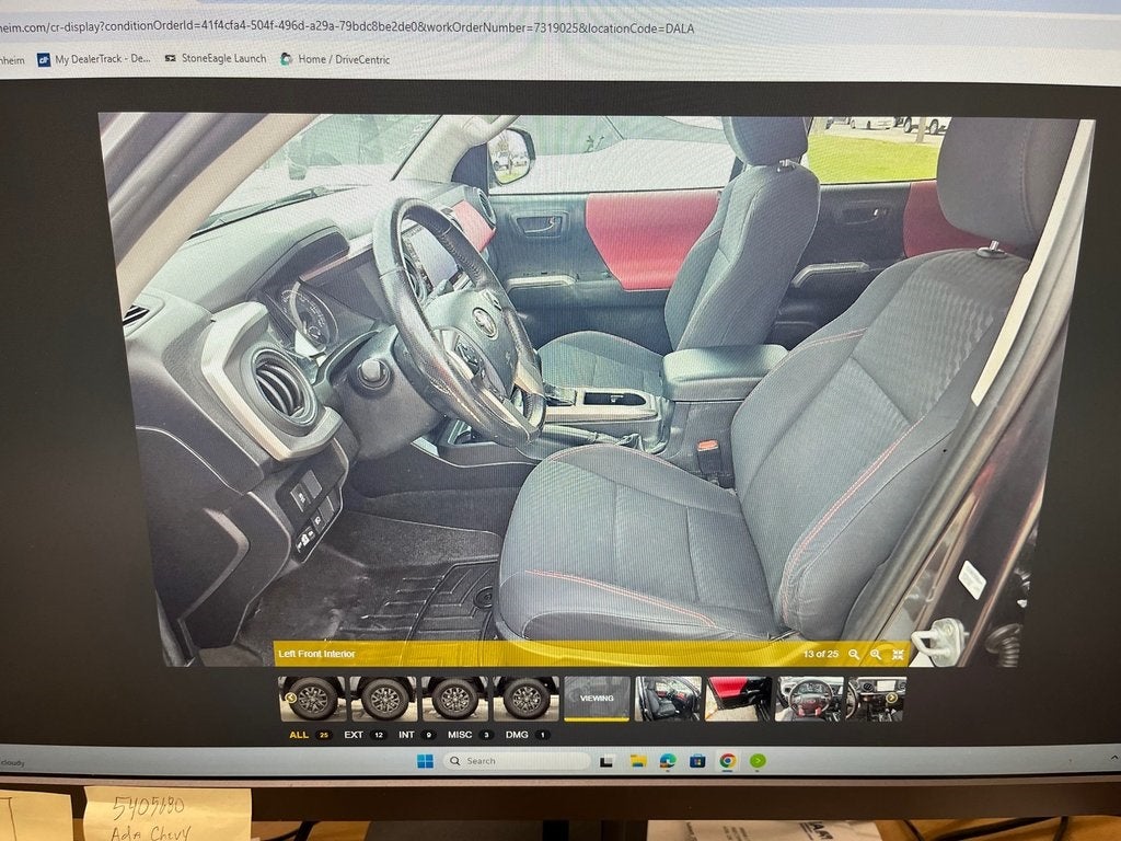 2022 Toyota Tacoma SR5 V6