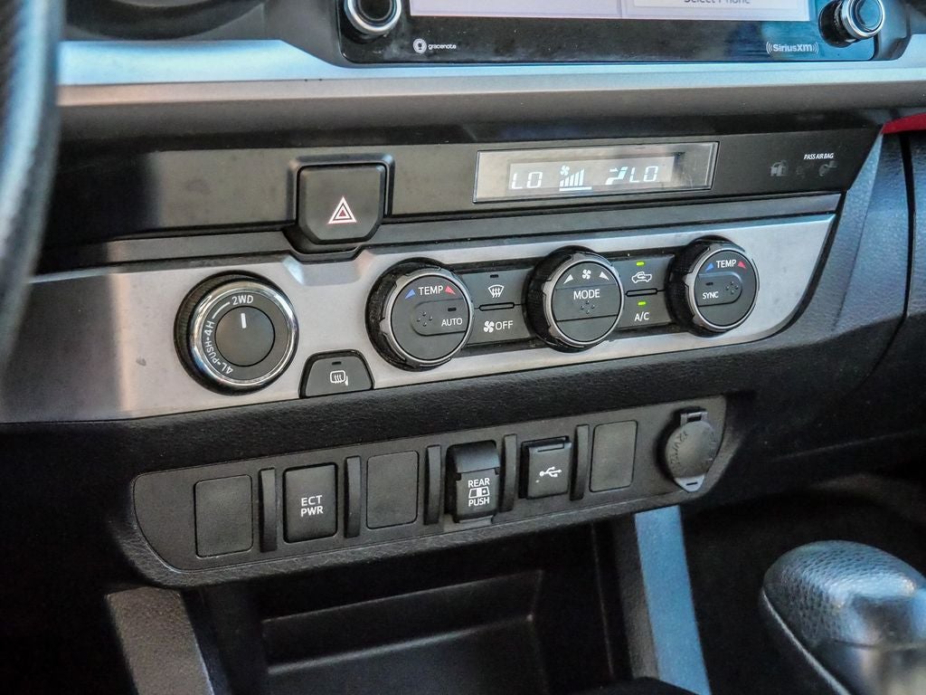 2022 Toyota Tacoma SR5 V6