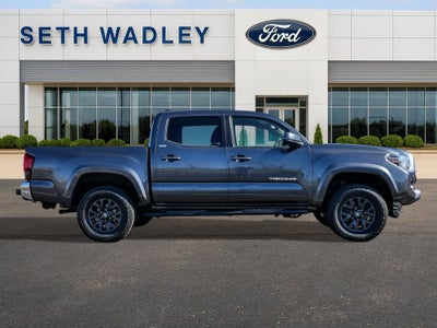 2022 Toyota Tacoma SR5 V6