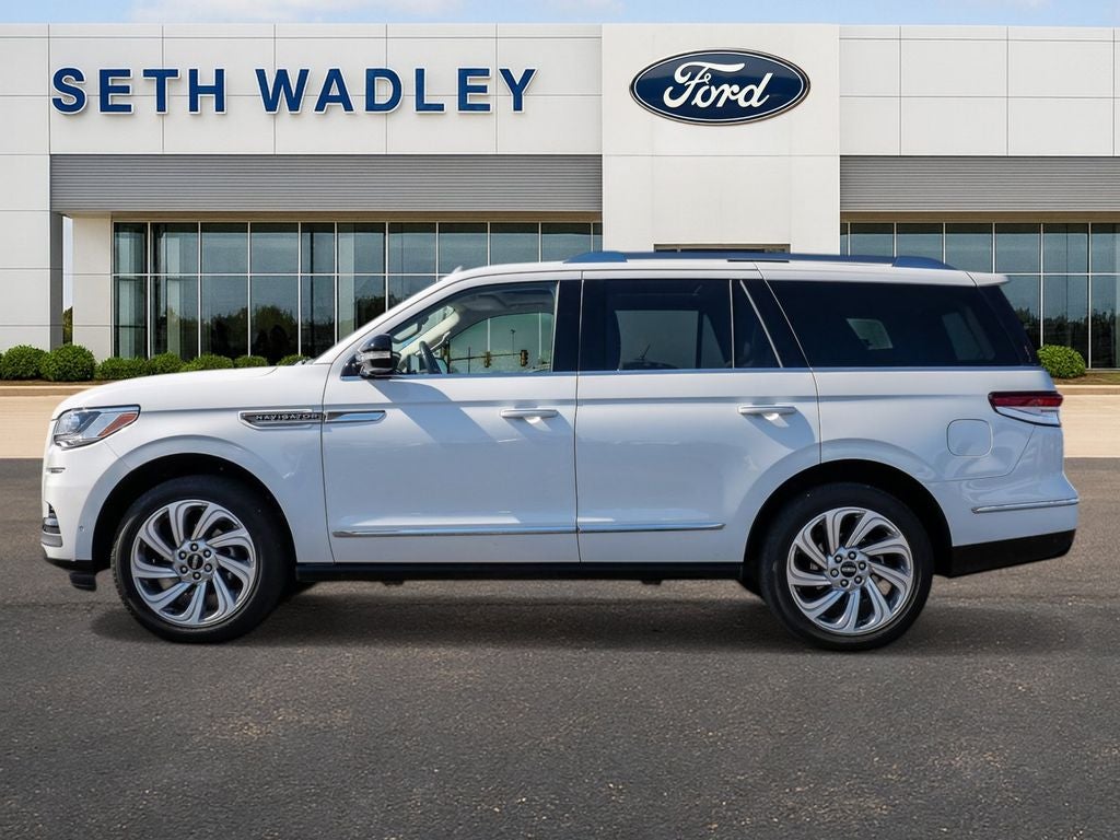 2024 Lincoln Navigator Reserve
