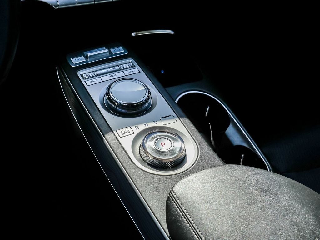 2024 Genesis GV70 2.5T