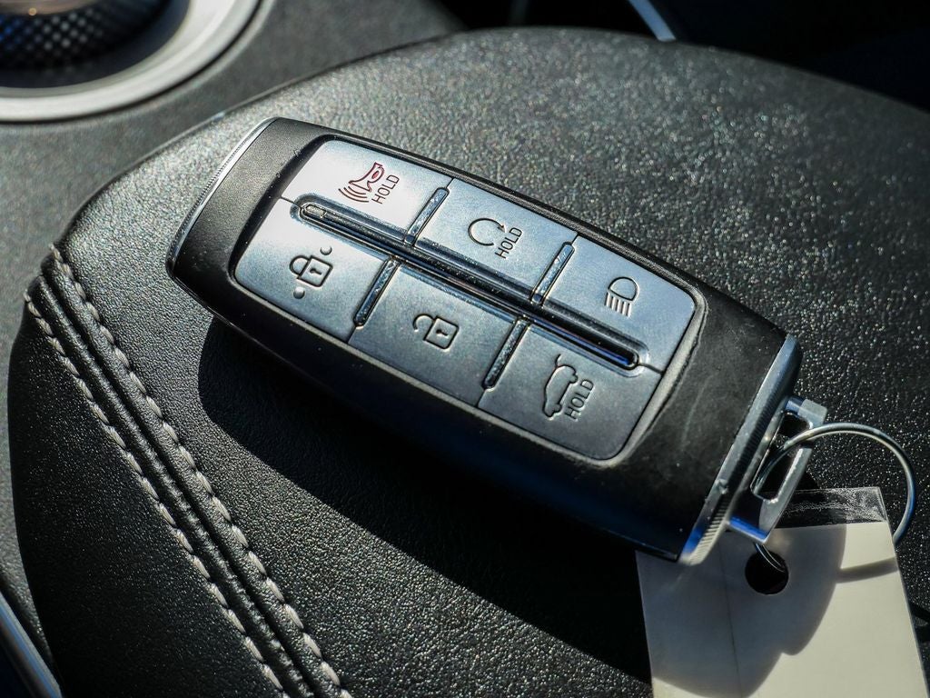 2024 Genesis GV70 2.5T