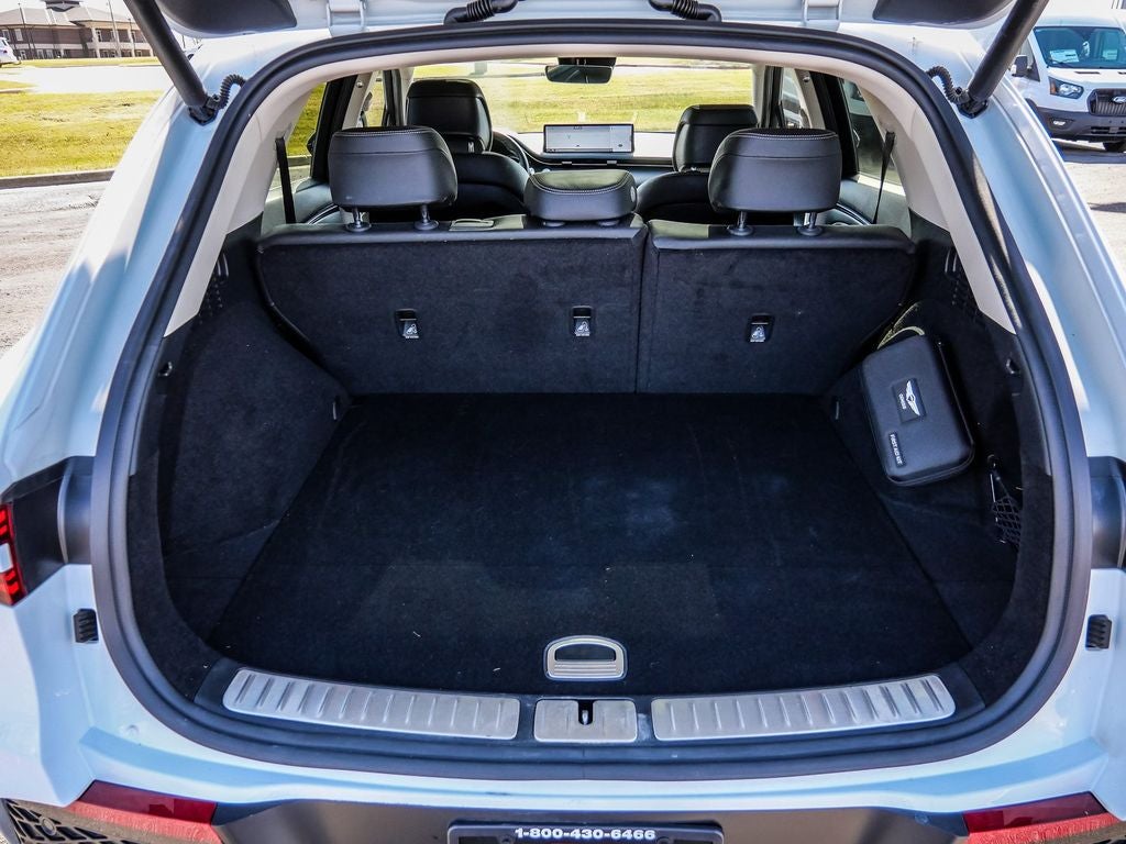 2024 Genesis GV70 2.5T Advance Package