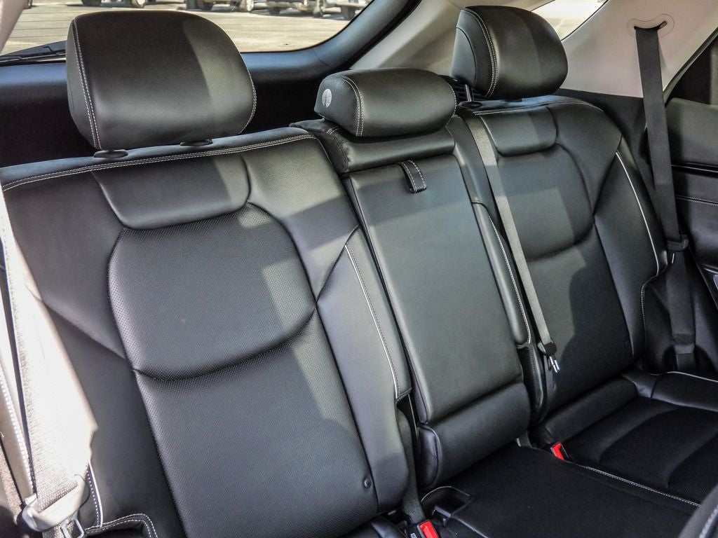 2024 Genesis GV70 2.5T Advance Package