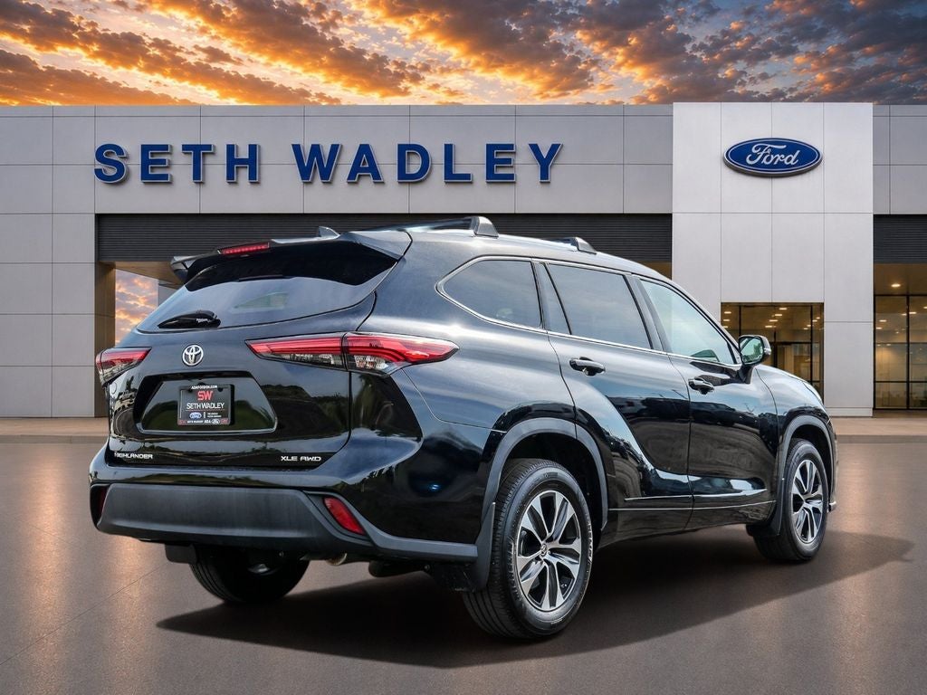 2021 Toyota Highlander XLE