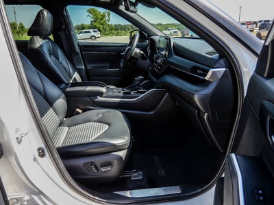 2021 Toyota Highlander XSE
