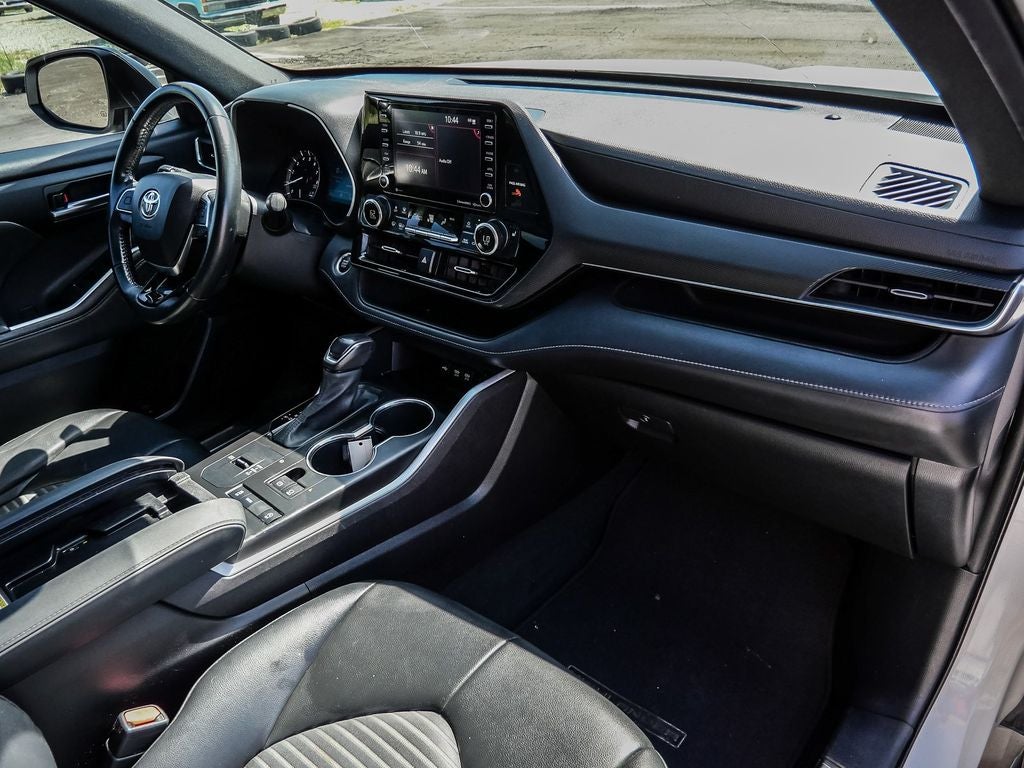 2021 Toyota Highlander XSE