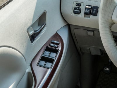 2012 Toyota Sienna XLE 8 Passenger