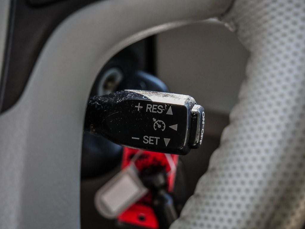2012 Toyota Sienna XLE 8 Passenger
