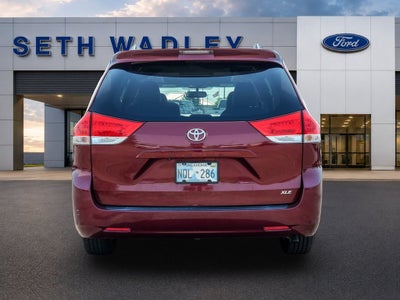 2012 Toyota Sienna XLE 8 Passenger