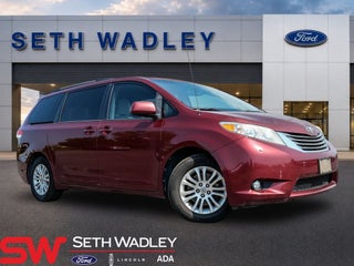 2012 Toyota Sienna XLE 8 Passenger