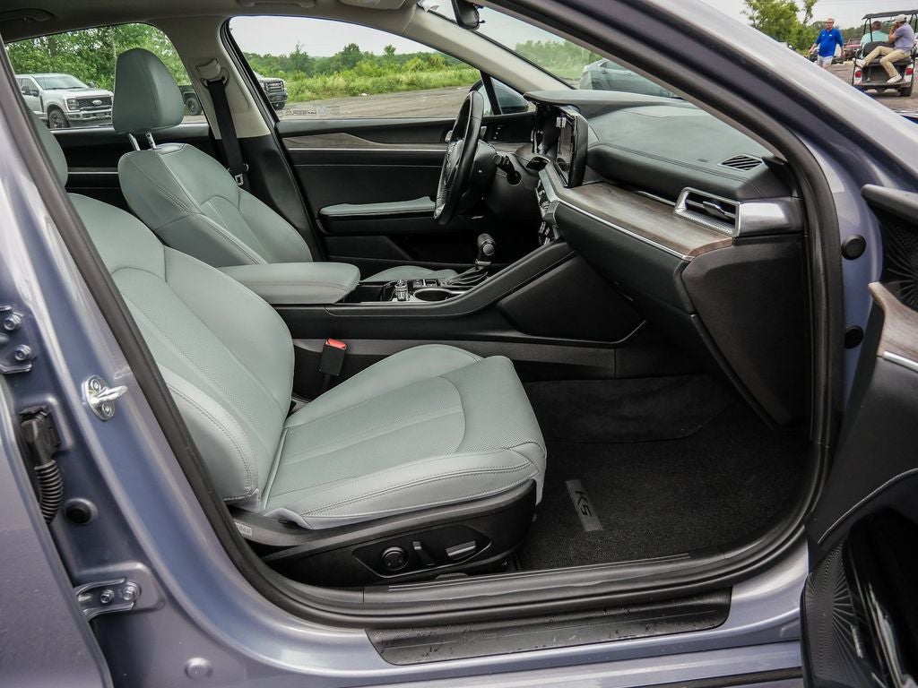 2023 Kia K5 EX