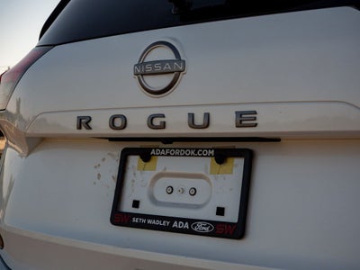 2025 Nissan Rogue SV