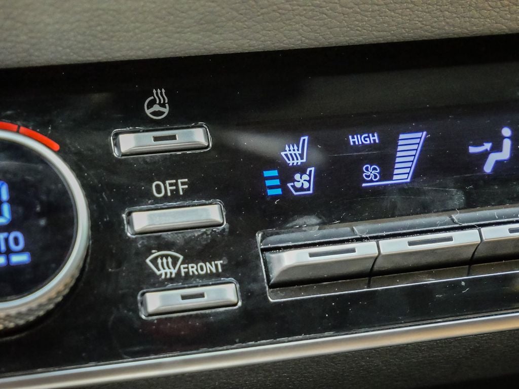 2023 Hyundai Sonata Limited Panoramic Sunroof
