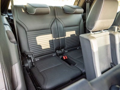 2019 Land Rover Discovery HSE Luxury