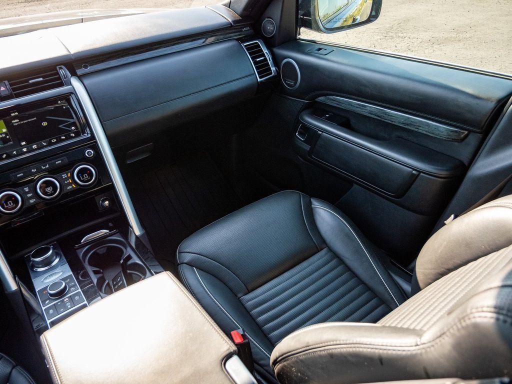 2019 Land Rover Discovery HSE Luxury