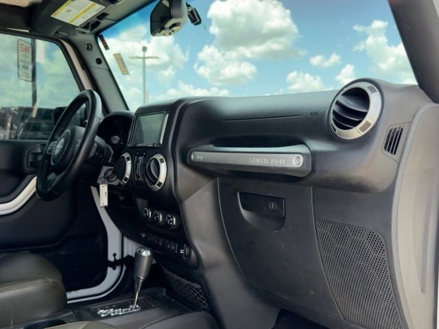 2018 Jeep Wrangler JK Unlimited Sahara