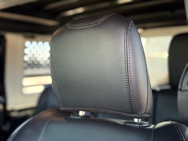 2023 Jeep Wrangler Altitude Sahara