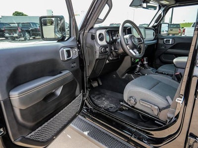 2024 Jeep Wrangler Sahara