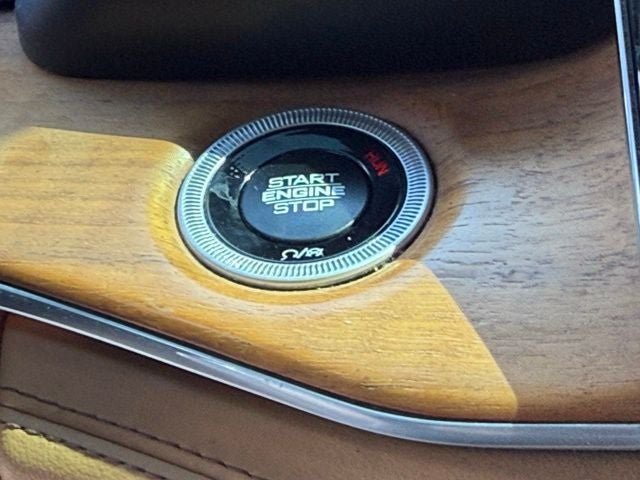 2022 Jeep Grand Cherokee Summit Reserve