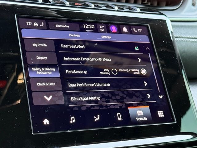 2024 Jeep Grand Cherokee L Altitude X 4WD