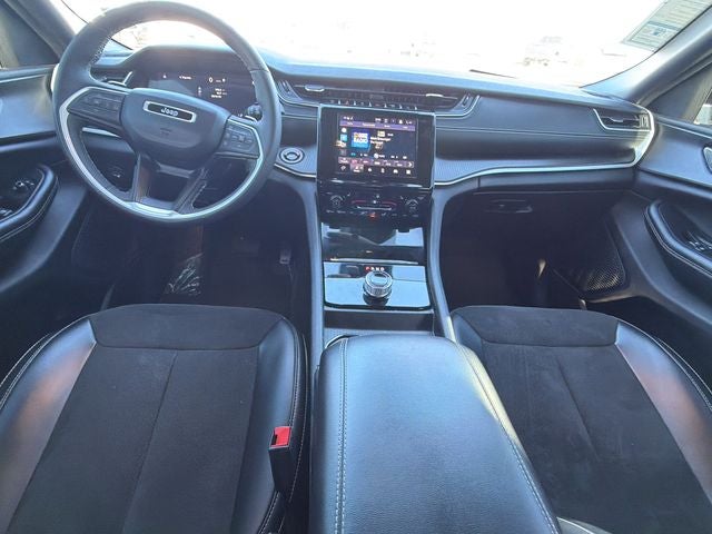 2024 Jeep Grand Cherokee L Altitude 4WD | 7 Passenger