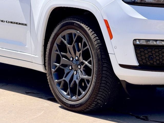 2023 Jeep Grand Cherokee L Summit