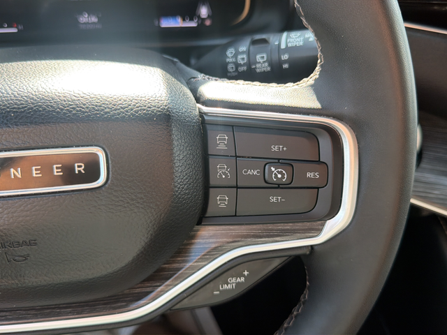 2024 Jeep Wagoneer L Series II