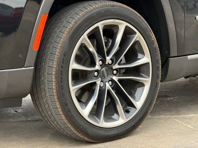 2022 Jeep Wagoneer Series III Premium Group | 7 passenger