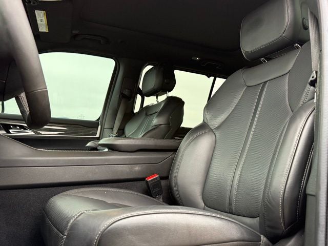 2022 Jeep Wagoneer Series III Premium Group | 7 passenger