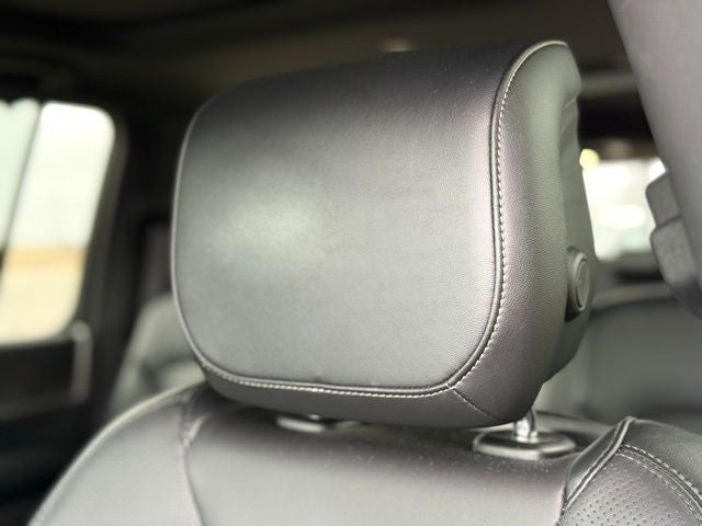 2022 Jeep Wagoneer Series III Premium Group | 7 passenger