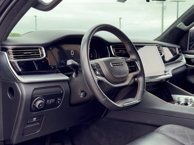 2022 Jeep Grand Wagoneer Series III