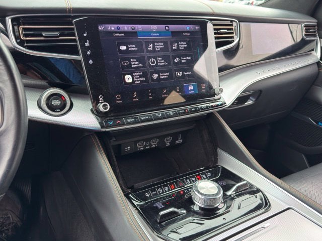 2022 Jeep Grand Wagoneer Series III