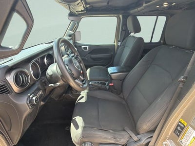 2020 Jeep Gladiator Sport