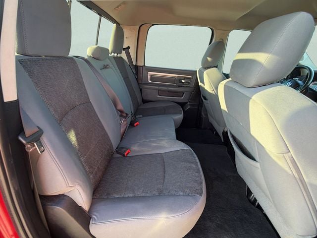 2014 RAM 1500 Big Horn 4WD | 5.7L HEMI V8