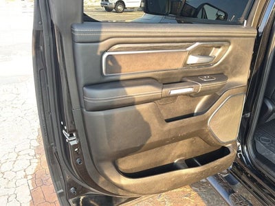 2024 RAM 1500 Laramie 4WD | Night Edition | 5.7L HEMI V8