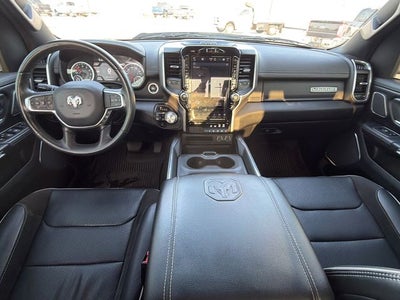 2024 RAM 1500 Laramie 4WD | Night Edition | 5.7L HEMI V8