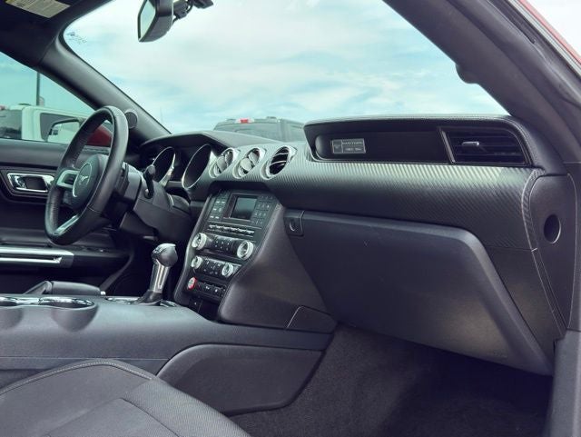 2015 Ford Mustang V6