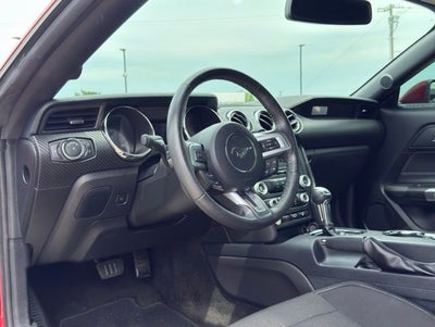 2015 Ford Mustang V6