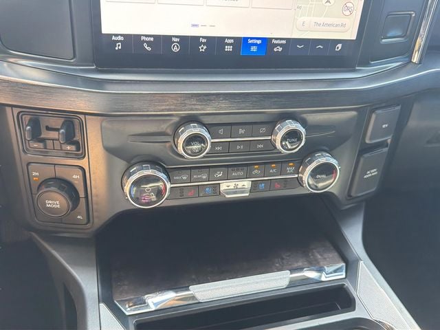 2023 Ford F-450SD Lariat DRW 4.10 GEAR RATIO
