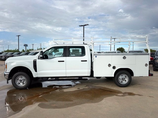 2027 Ford F-250SD XL Service/Utility Body
