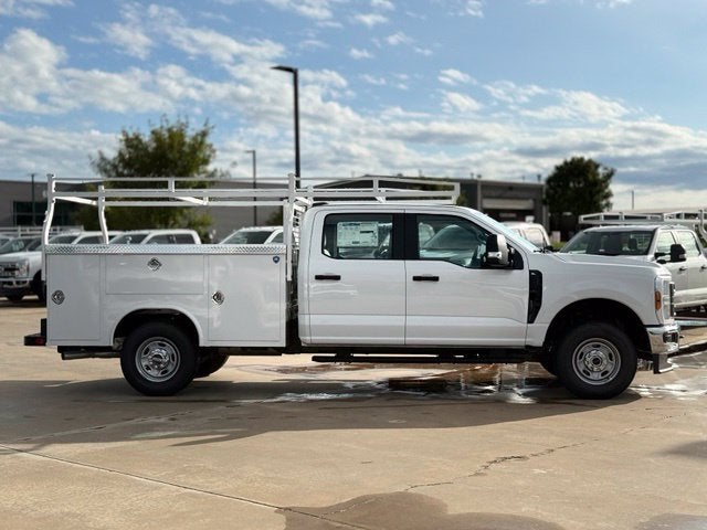 2027 Ford F-250SD XL Service/Utility Body
