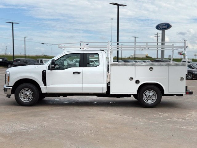2027 Ford F-250SD XL Service/Utility Body