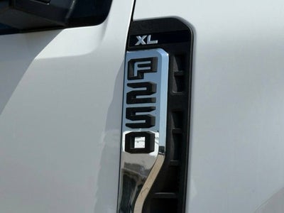 2026 Ford F-250SD XL Chrome Pkg